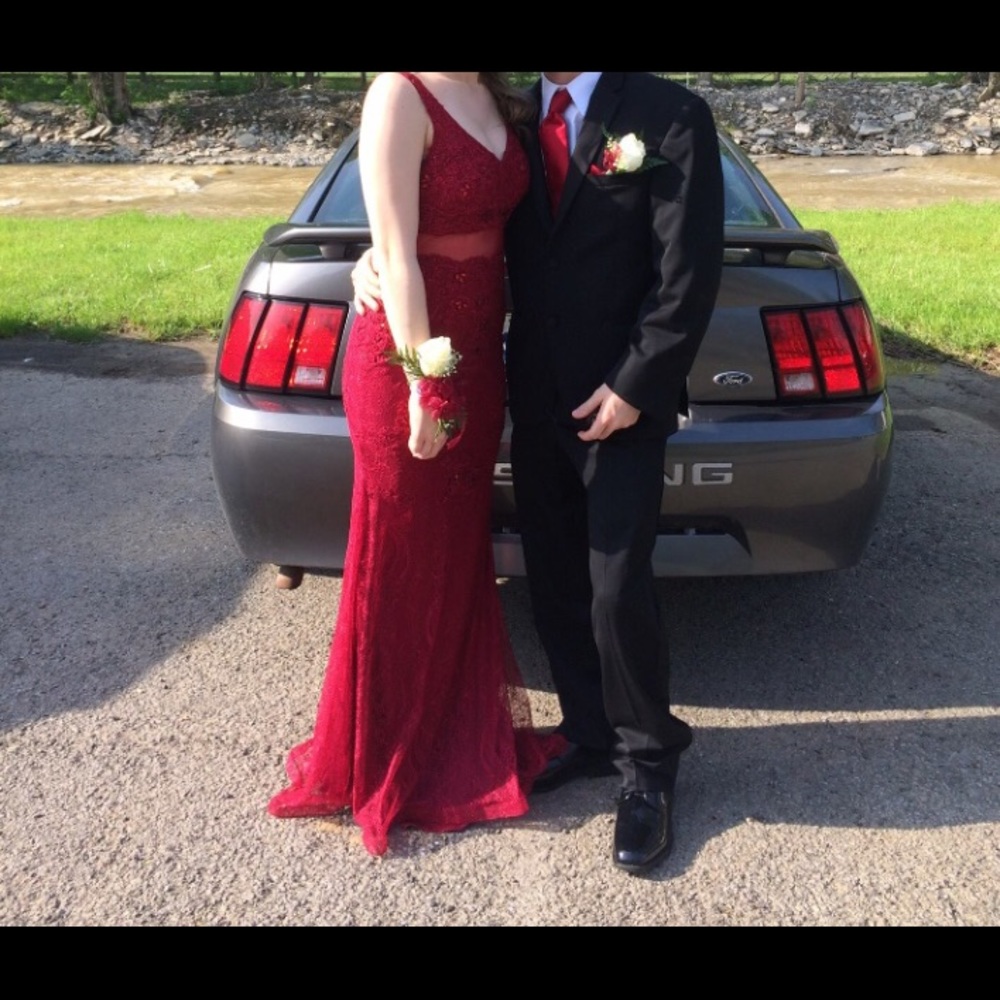 More pictures to red prom dress!!!